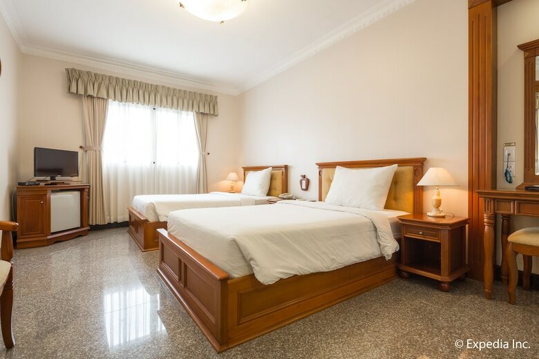 May Hotel