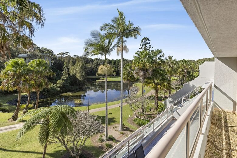 Hotel Novotel Coffs Harbour Pacific Bay Resort