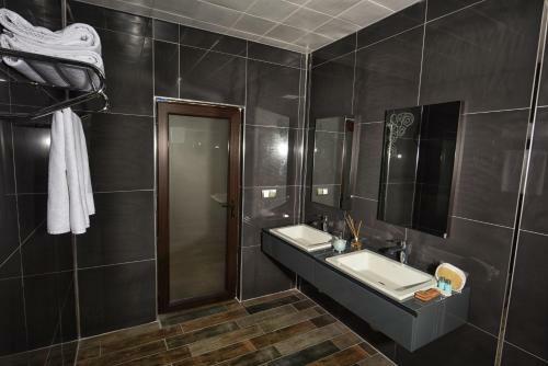 Bed & Breakfast El Nazar Stone Su?te