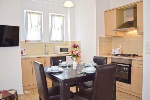 Lilac 1 Apartment