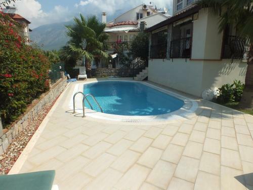 Villa Daisy Garden B