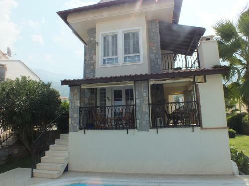 Villa Daisy Garden B