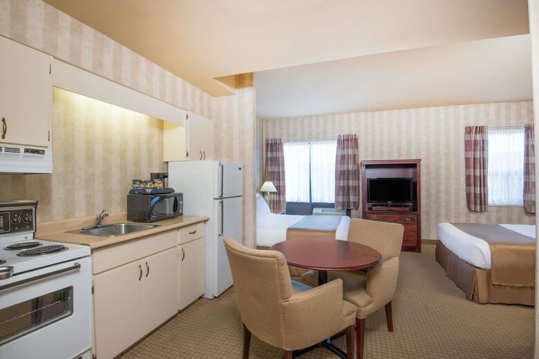 Hotel Ramada St. Johns