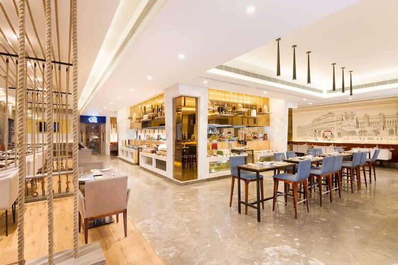 Hotel Radisson Jaipur City Center