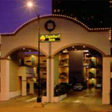 Hotel Rodeway Inn And Suites Downtown