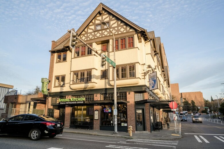Hotel College Inn