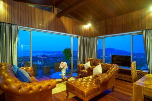 Yupa Villa 4 (12 Bedrooms)