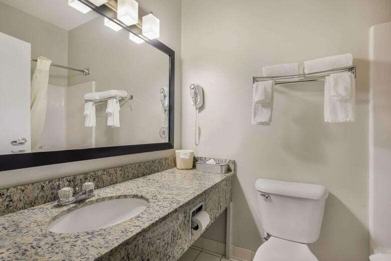 Comfort Inn North Joliet Hotel