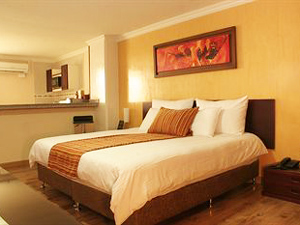 Hotel Luxor Plaza