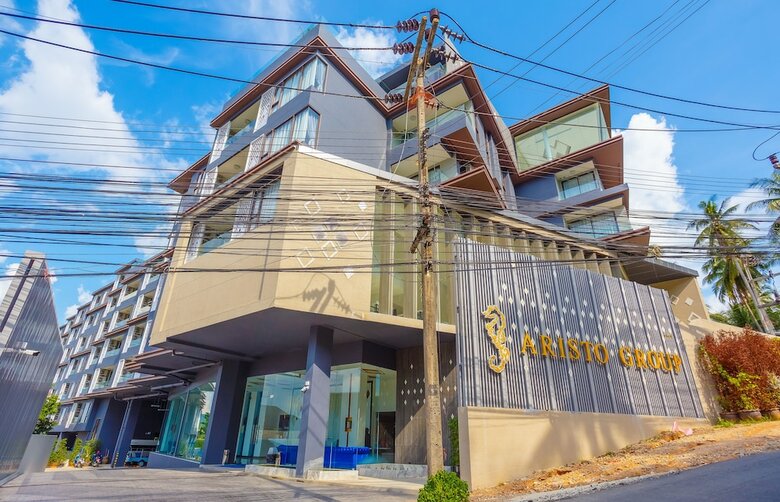 Apartamentos Aristo 2 Beach Front - By Holy Cow 212