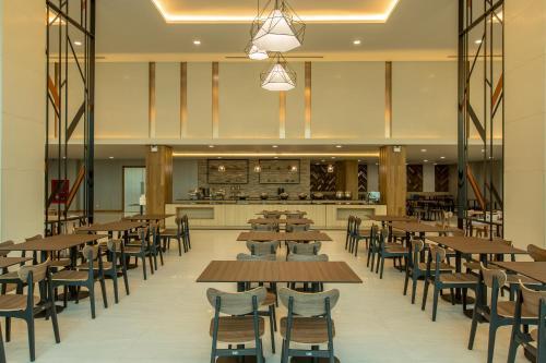 Hotel Paragon Grand Resort