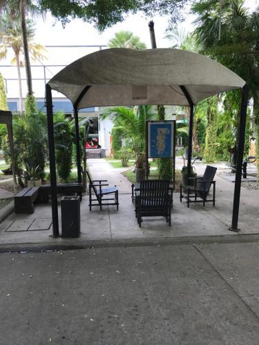 Apartamento The Regent Kamala Unit N103