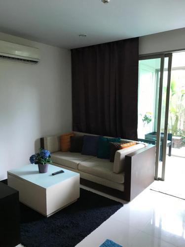 Apartamento The Regent Kamala Unit N103