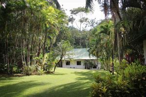 Hotel Villas Rio Mar