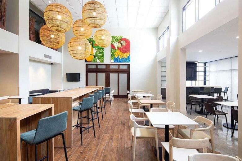 Hotel Hampton Inn & Suites By Hilton