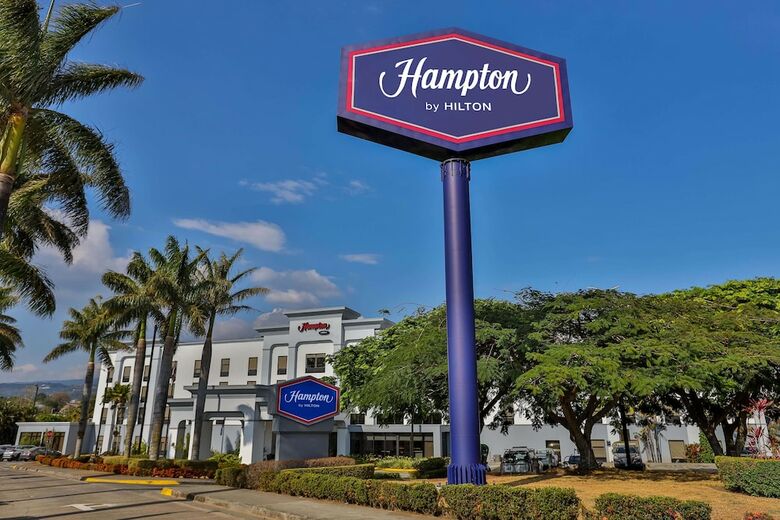 Hotel Hampton Inn & Suites By Hilton