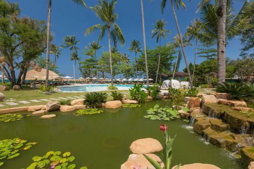 Hotel Eden Beach Khaolak Resort And Spa