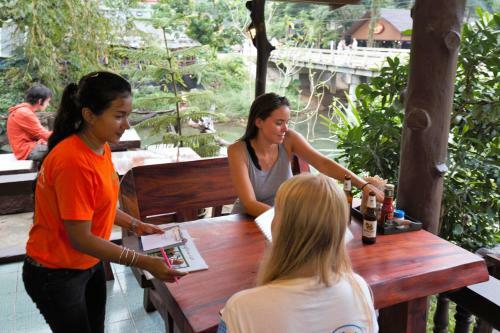 Hotel Khao Sok Riverfront Resort