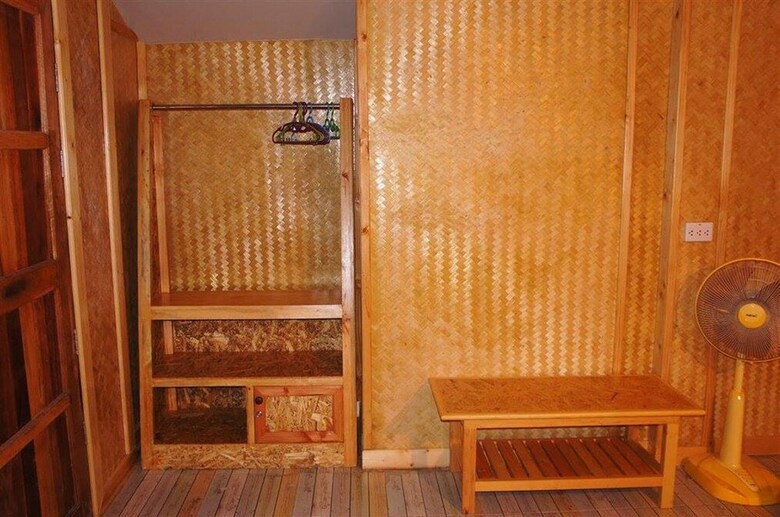 Hotel Lazy Hut