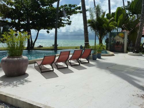 Malee Beach Villas