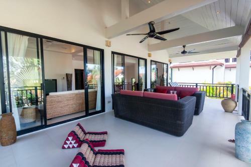 Malee Beach Villas
