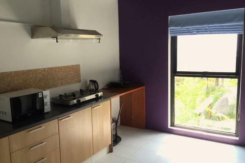 6 Bedroom Sea Blue View Villa - 5 Star With Staff