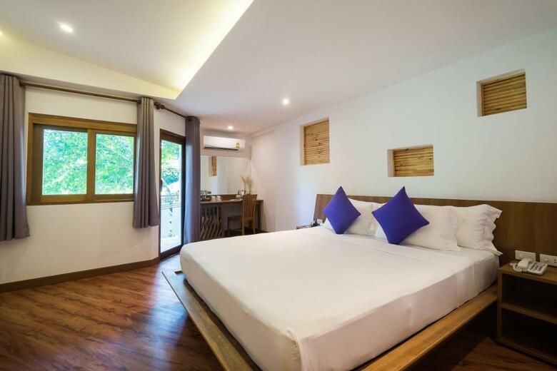 Hotel White Sand Samui Resort