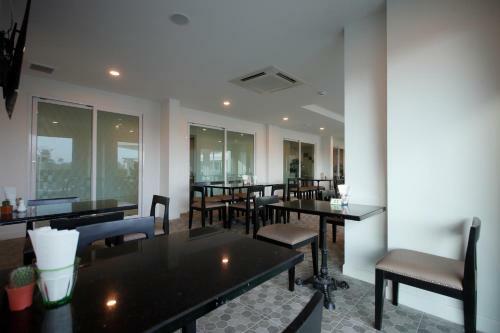 Hotel Chada@nakhon