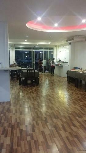 Albergue Malee House And Restaurant