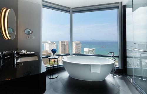 Hotel Grande Centre Point Pattaya