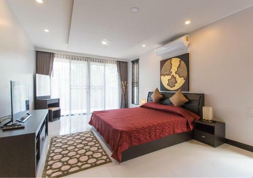 Soi Nam Jai Villa
