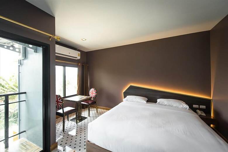 The Feeling Hotel