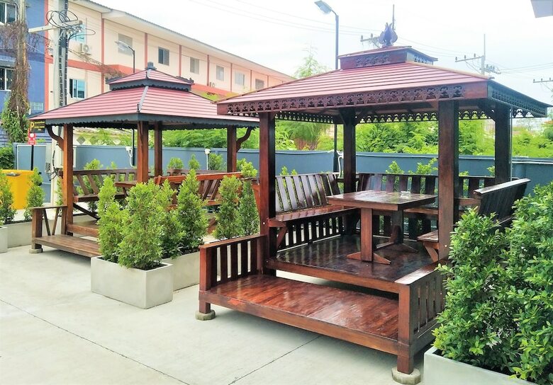 The Feeling Hotel
