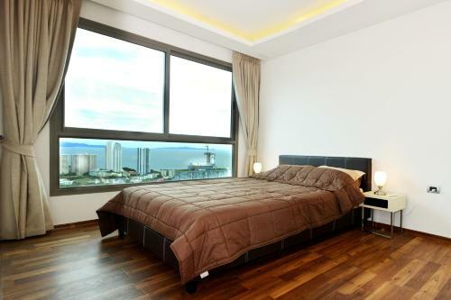 Apartamento Peak Towers Condominium