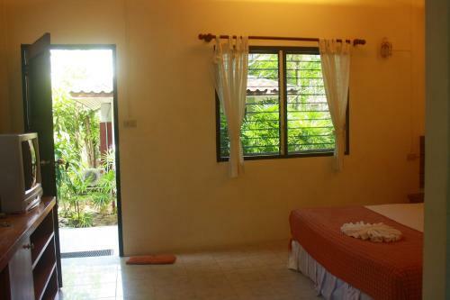 Hostal Samui Honey Backpacker Bungalow