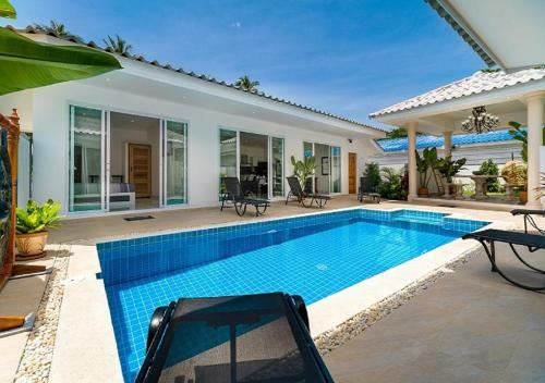 Hostal Wirason Pool Villa 4 Bedrooms