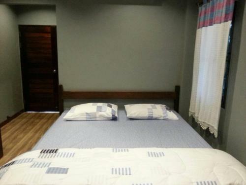 Hostal Water's House