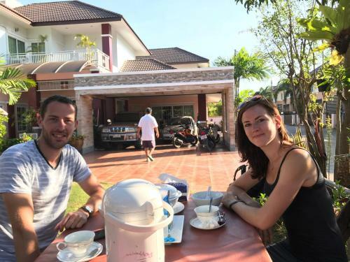 Hotel Grand Free Breakfast