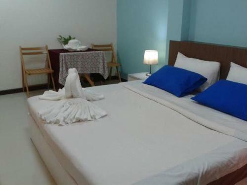 We Train Hotel Don Muang