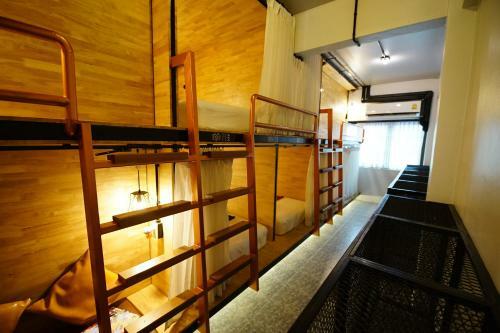 Sleep Owl Hostel