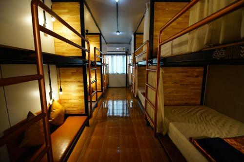 Sleep Owl Hostel