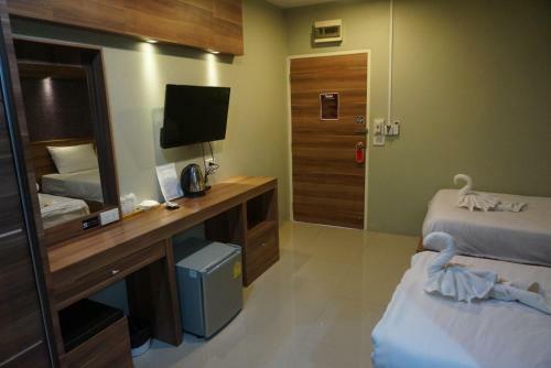 Hostal The Rhea