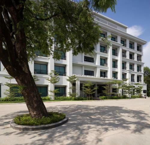 Civilize Hotel
