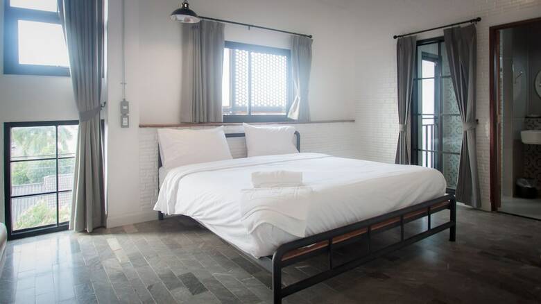 V1 Room Hotel