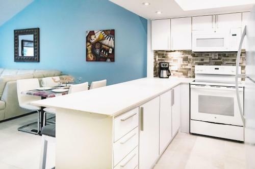 Apartamento Bv103 - Amazing Oceanfront Condo Steps From Beach