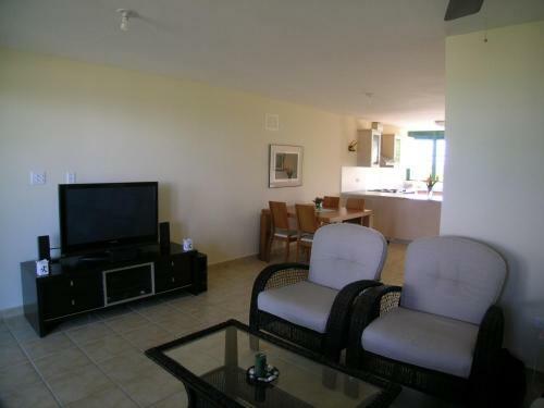 Apartamento Aquatika Beachfront And Rainforest Views