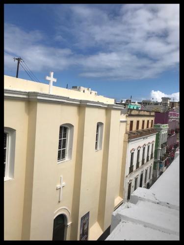 Albergue Old San Juan Guesthouse