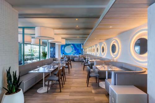 Serafina Beach Hotel