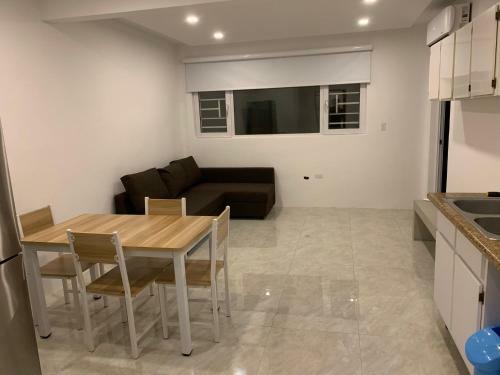 Hostal Cacique 2260