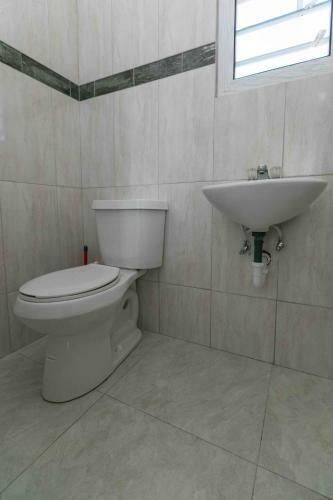 Hostal Cacique 2260